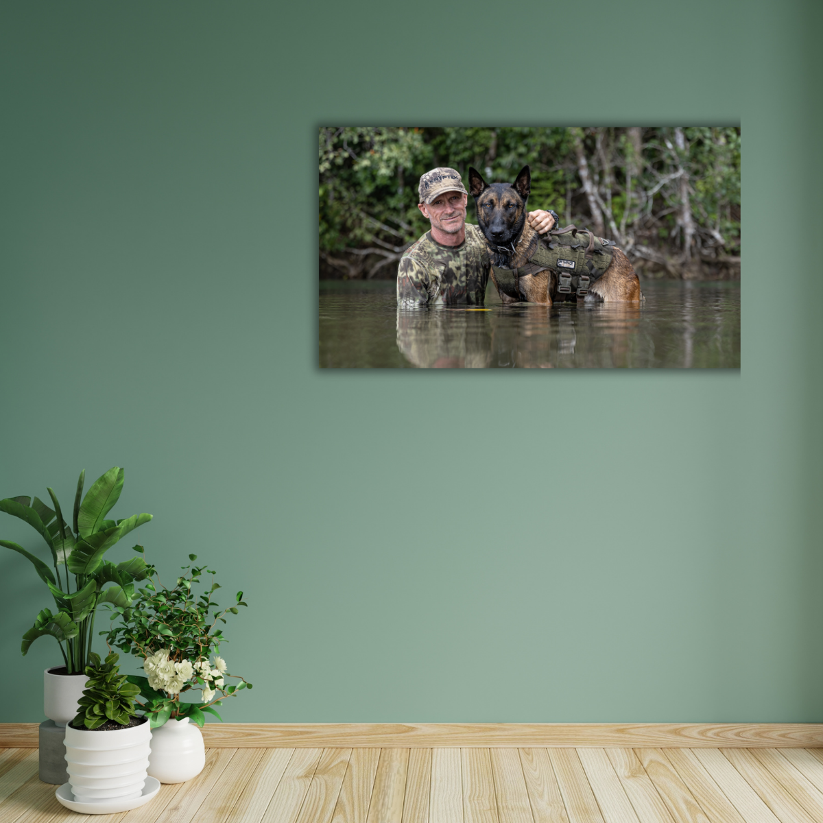Capt. Pete Bethune & Appa (Leinwandprint 60x90cm)