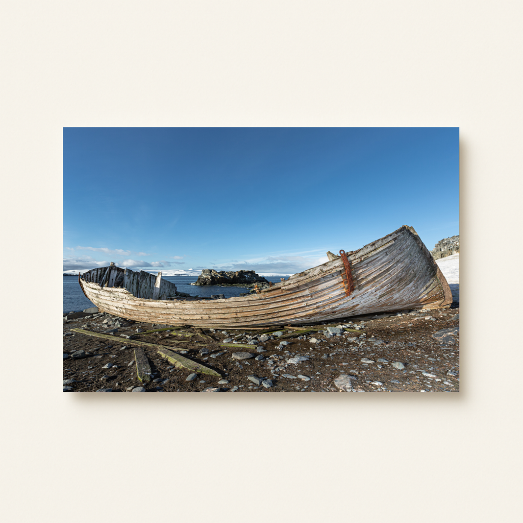 Schiffswrack Antarktis (Leinwandprint 60x90cm)