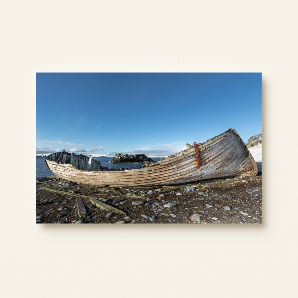 Schiffswrack Antarktis (Leinwandprint 60x90cm)